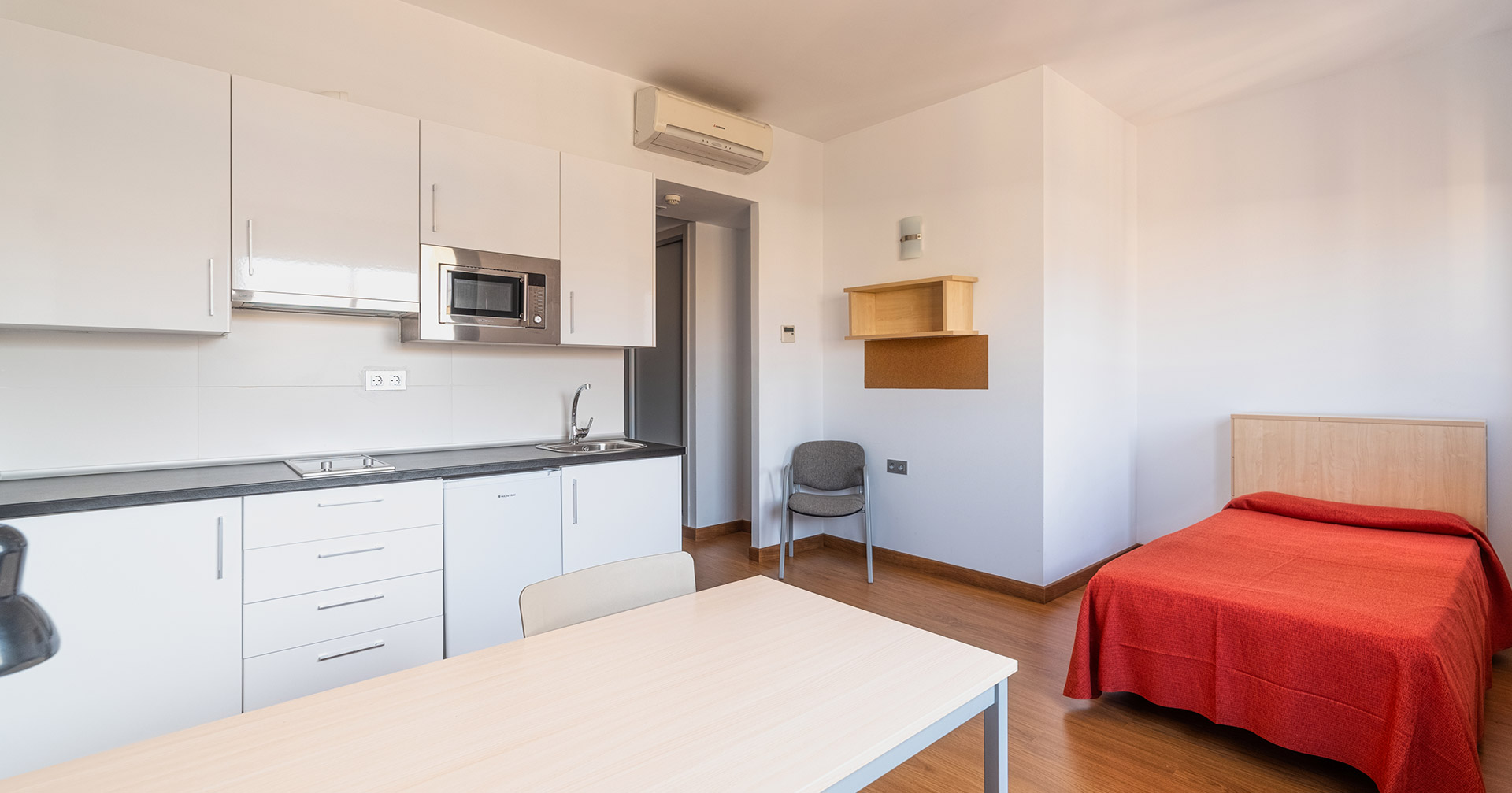 habitacion-individual-con-cocina-residencia-unversitaria-civitas